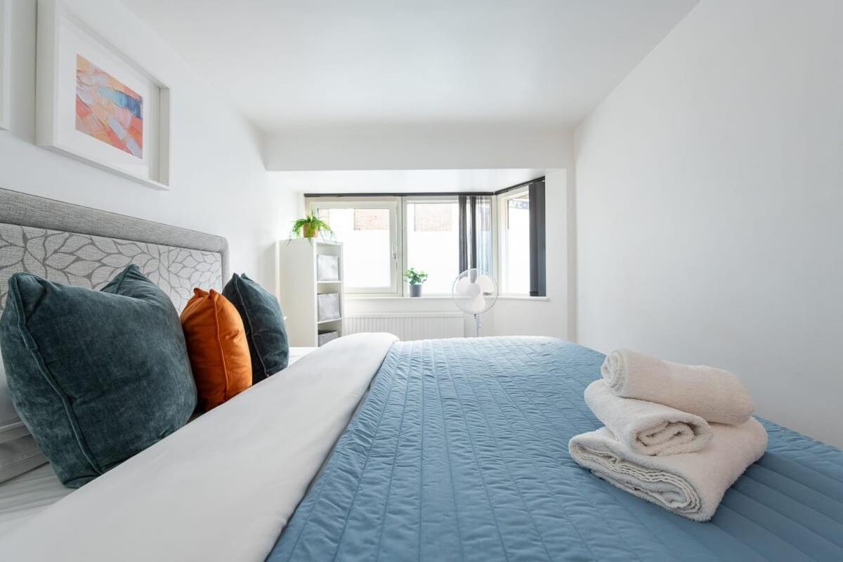 City Center,2 Bedroom Apartment With Parking CBG Esterno foto