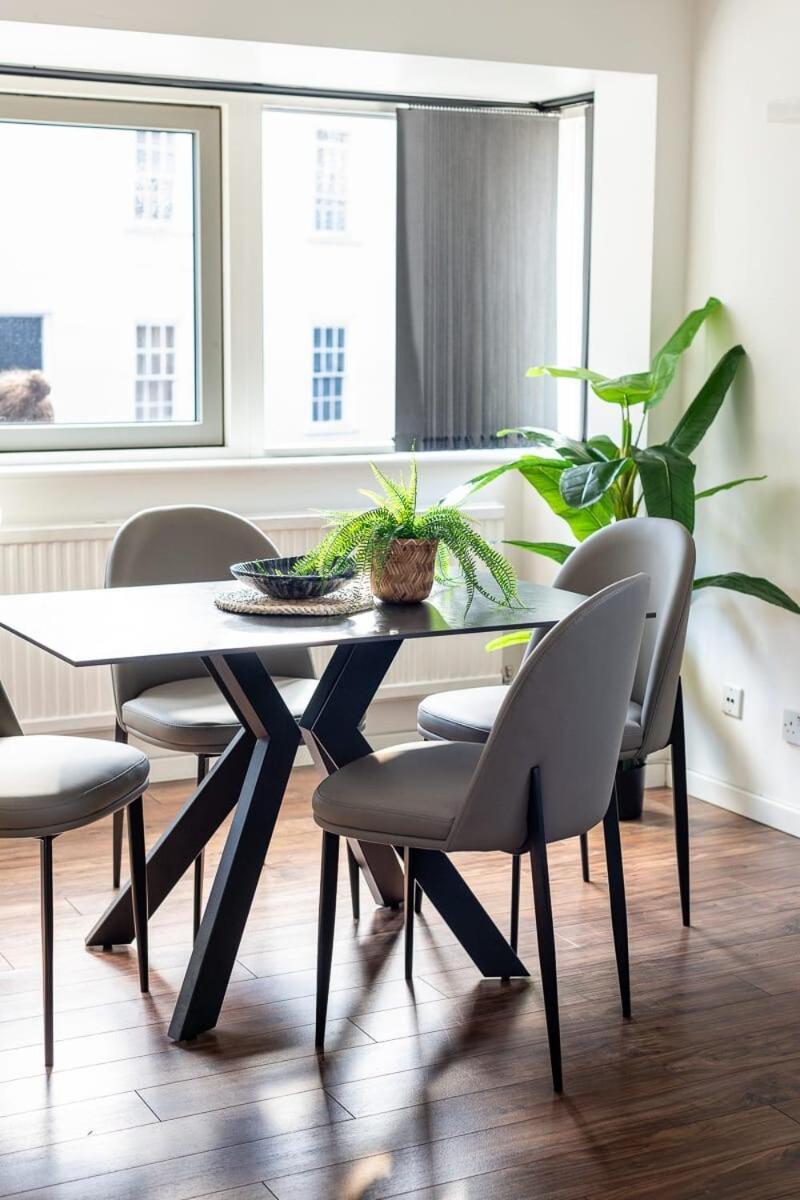 City Center,2 Bedroom Apartment With Parking CBG Esterno foto