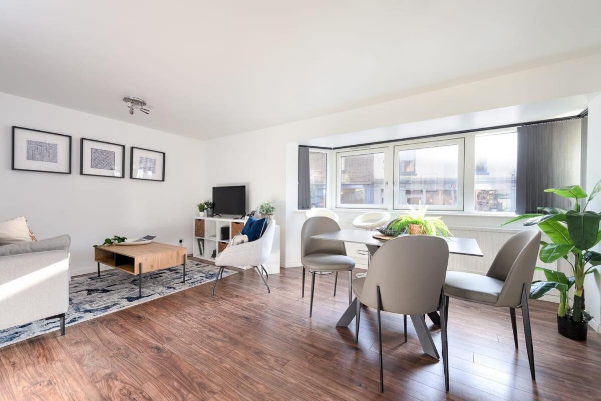 City Center,2 Bedroom Apartment With Parking CBG Esterno foto